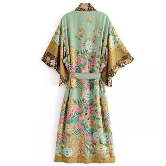 👘 Bohemian Gypsy Inspired Kimono - Picture 2 of 9